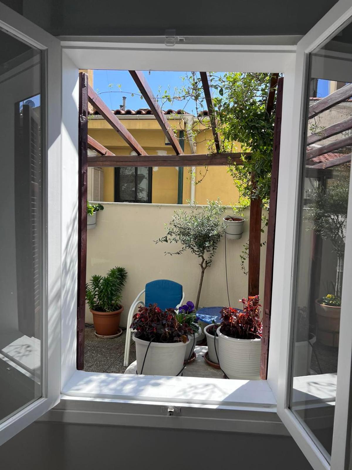Retro House With Garden In Anopoli Villa Thessaloniki Buitenkant foto
